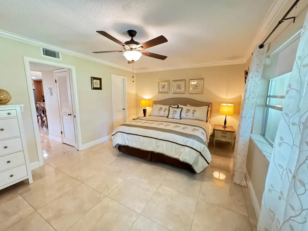 512 High Point Drive Delray Beach FL 33445