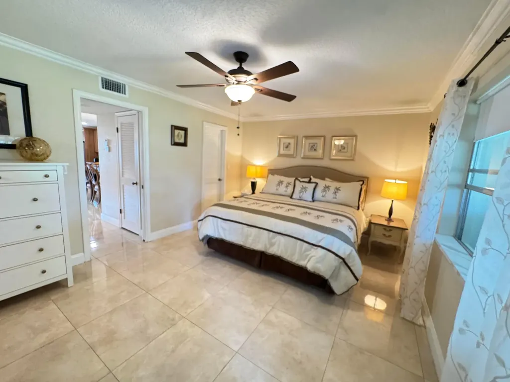 512 High Point Drive Delray Beach FL 33445