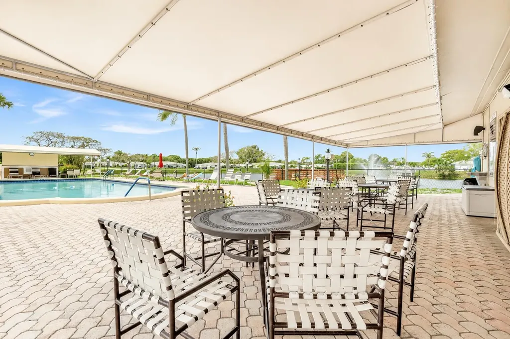 512 High Point Drive Delray Beach FL 33445