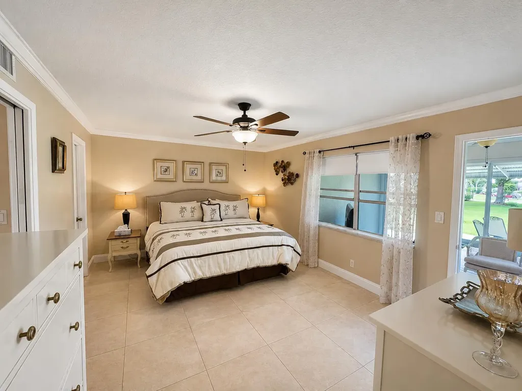 512 High Point Drive Delray Beach FL 33445