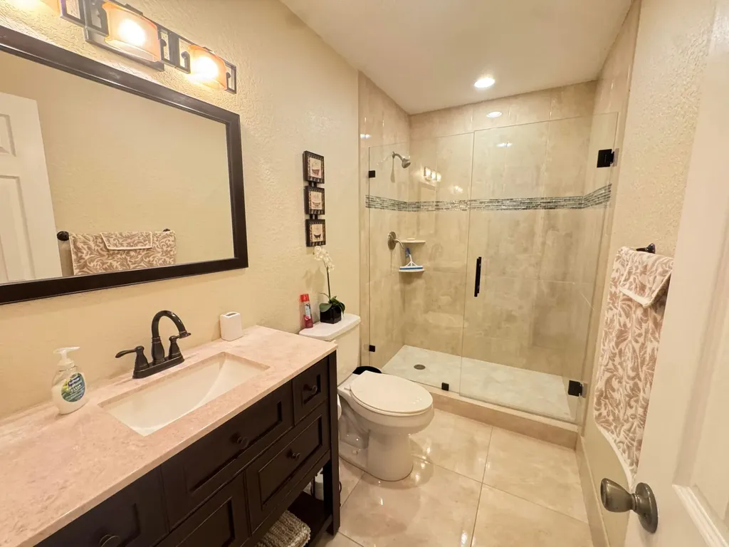 512 High Point Drive Delray Beach FL 33445