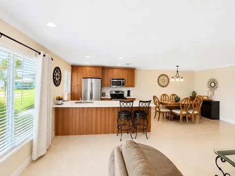512 High Point Drive Delray Beach FL 33445