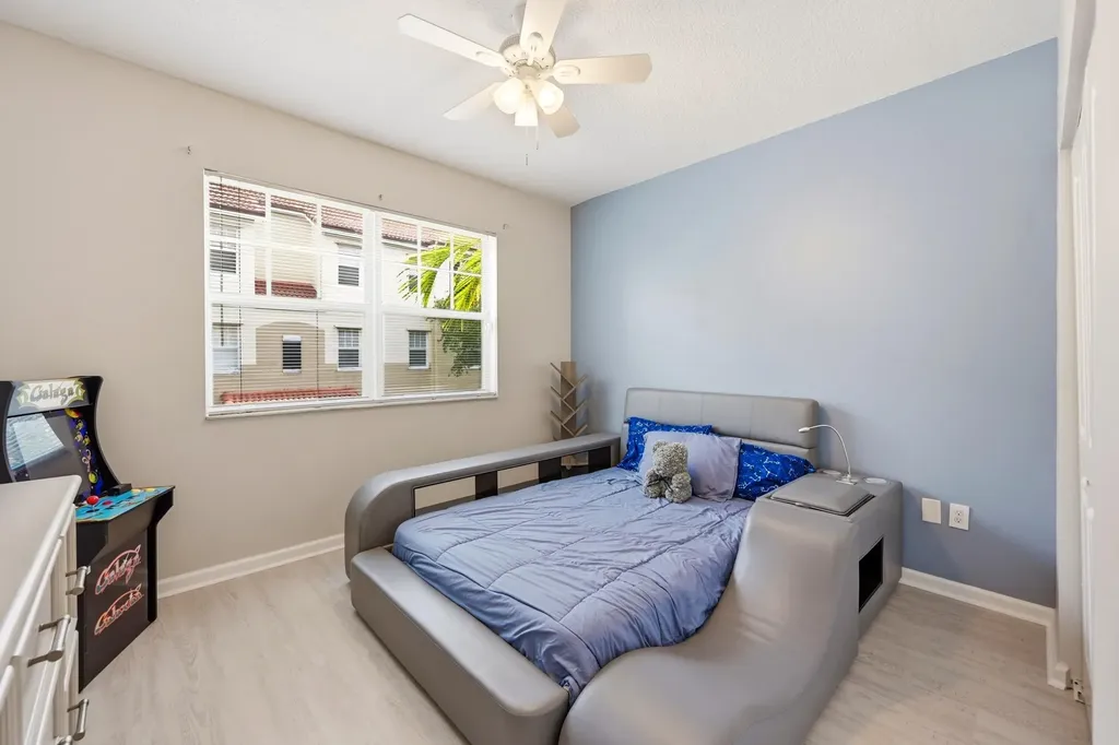 5820 W Sample Road Coral Springs FL 33067