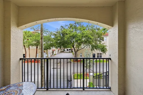 5820 W Sample Road Coral Springs FL 33067