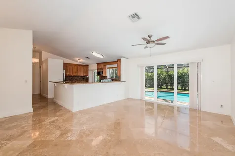5514 NW 41st Terrace Coconut Creek FL 33073