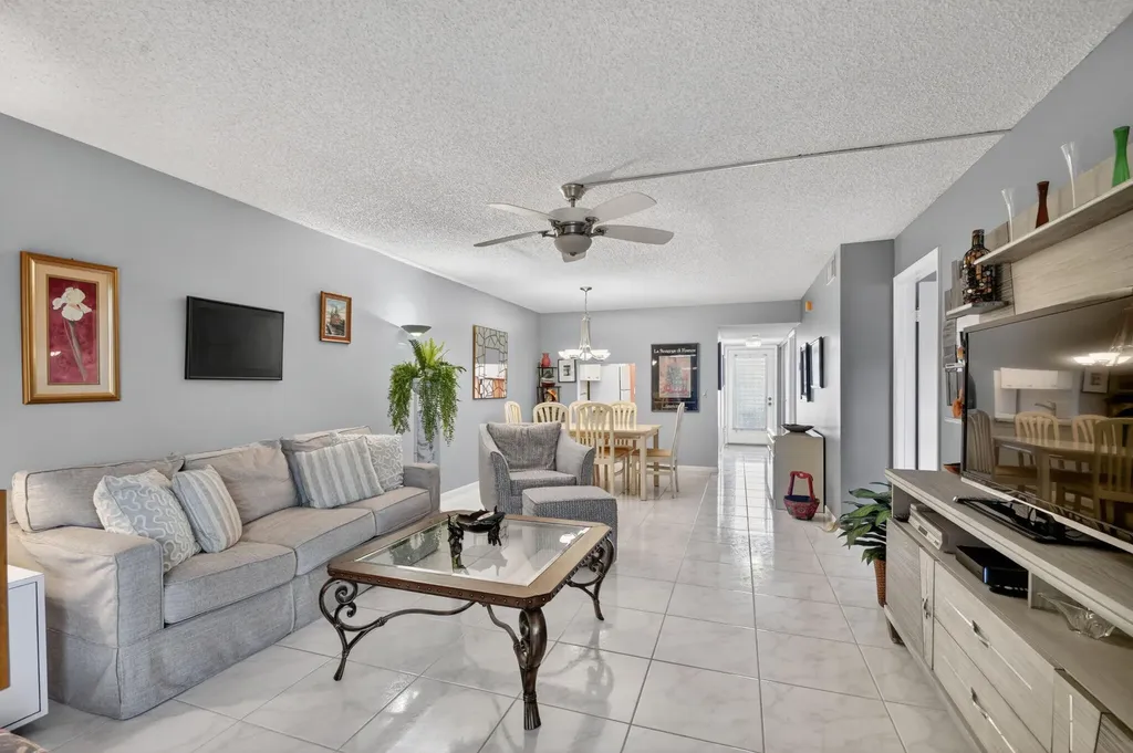 145 Lake Nancy Lane West Palm Beach FL 33411