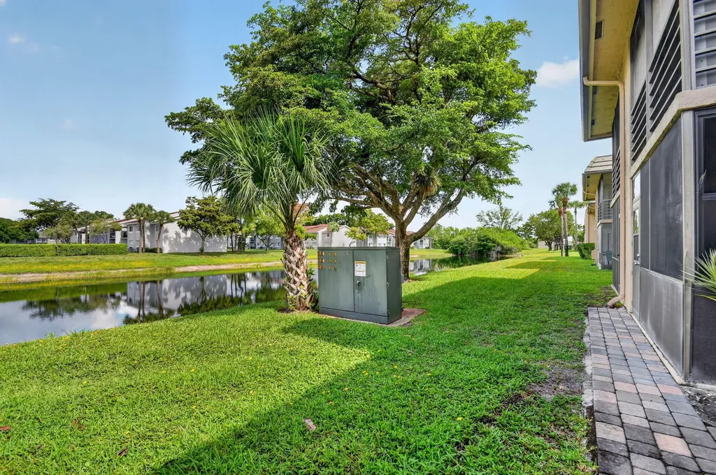 145 Lake Nancy Lane West Palm Beach FL 33411