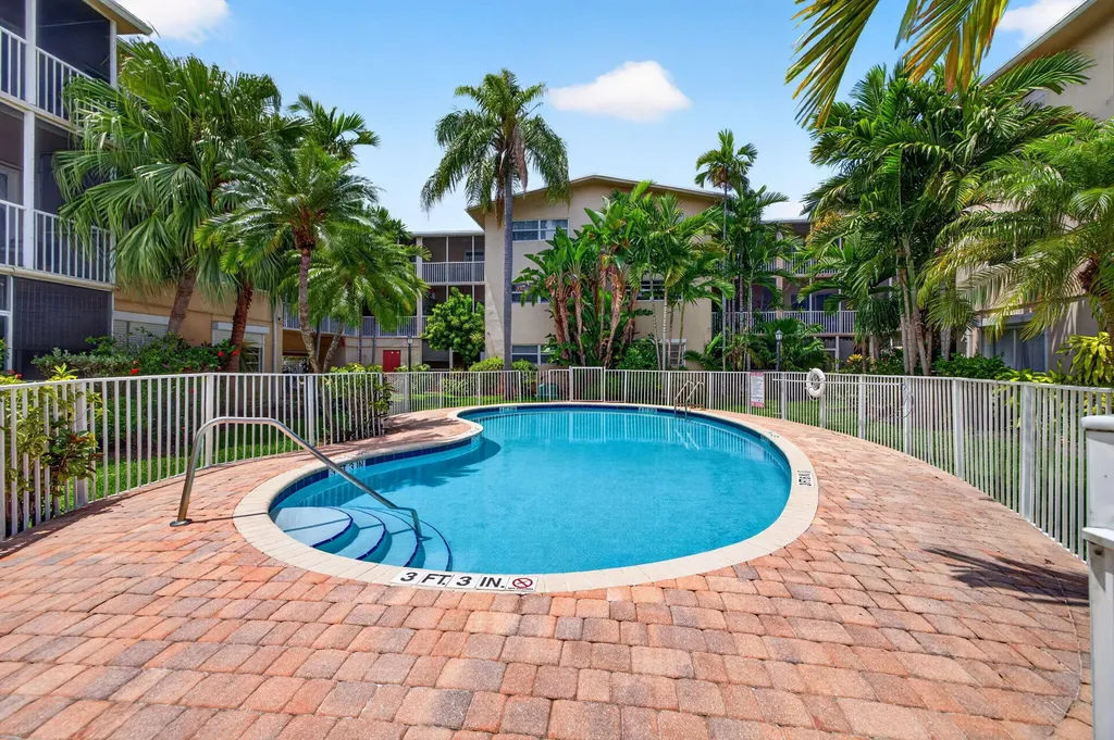 1500 SE 15th Street Fort Lauderdale FL 33316