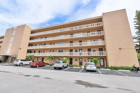 219 NE 14th Avenue Hallandale Beach FL 33009