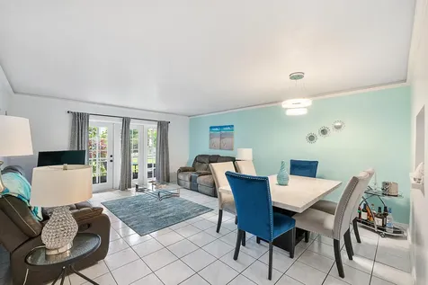 219 NE 14th Avenue Hallandale Beach FL 33009