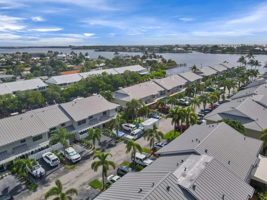 611 NE 12th Terrace Boynton Beach FL 33435