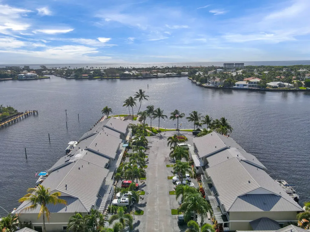 611 NE 12th Terrace Boynton Beach FL 33435