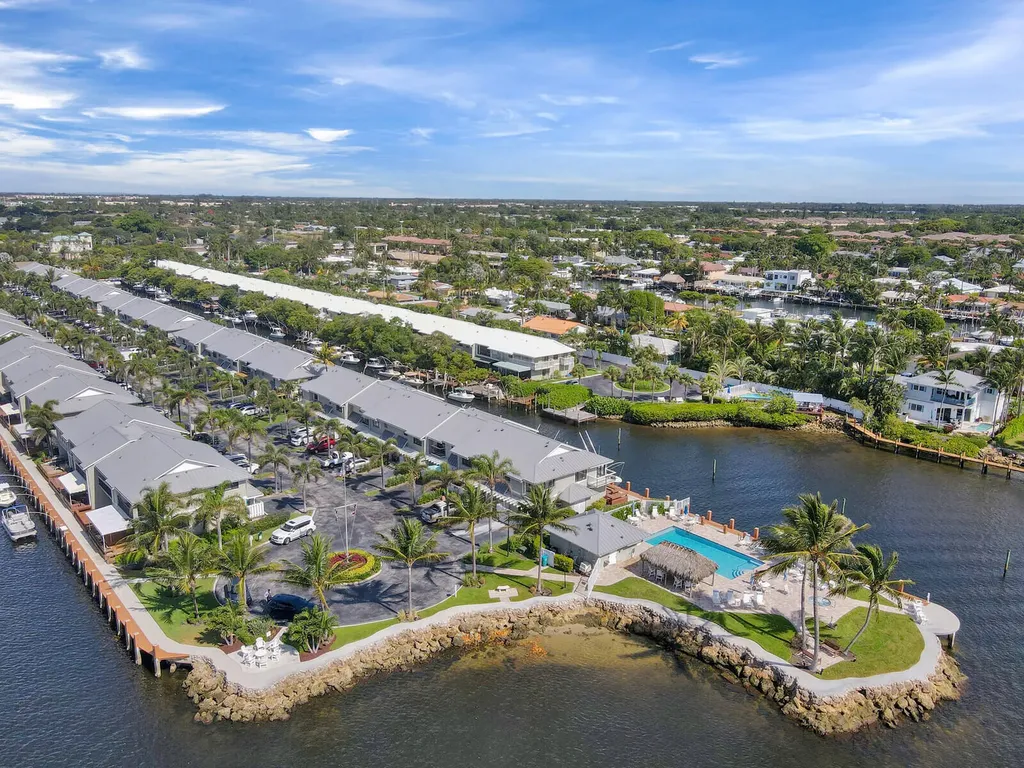 611 NE 12th Terrace Boynton Beach FL 33435