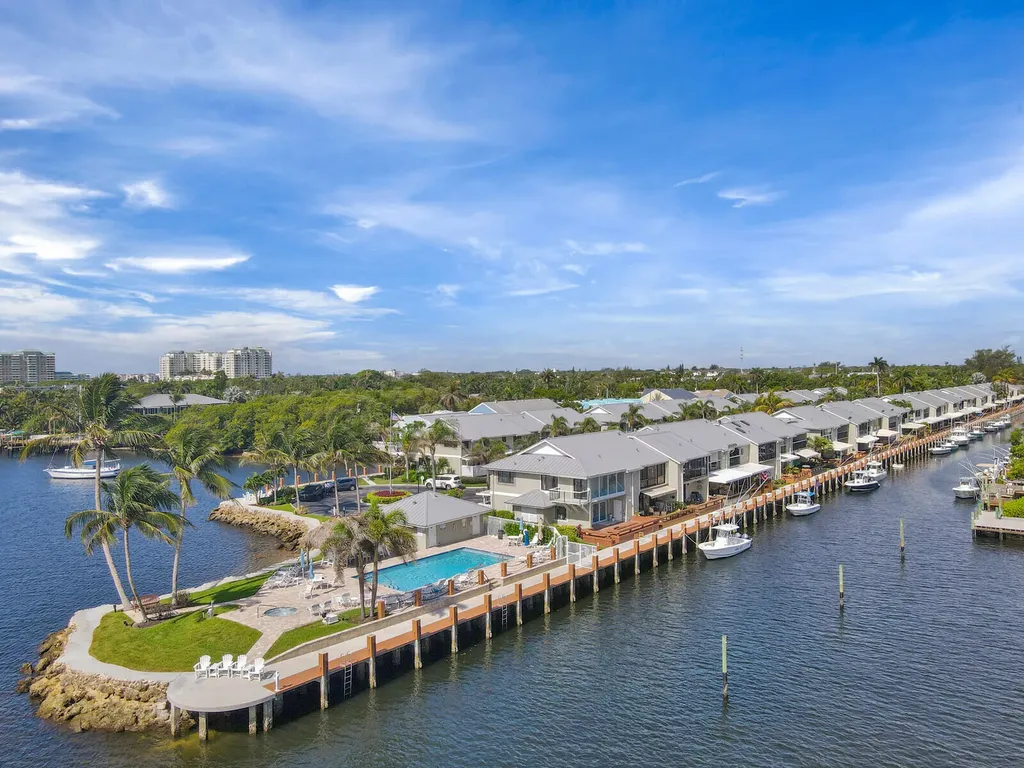 611 NE 12th Terrace Boynton Beach FL 33435