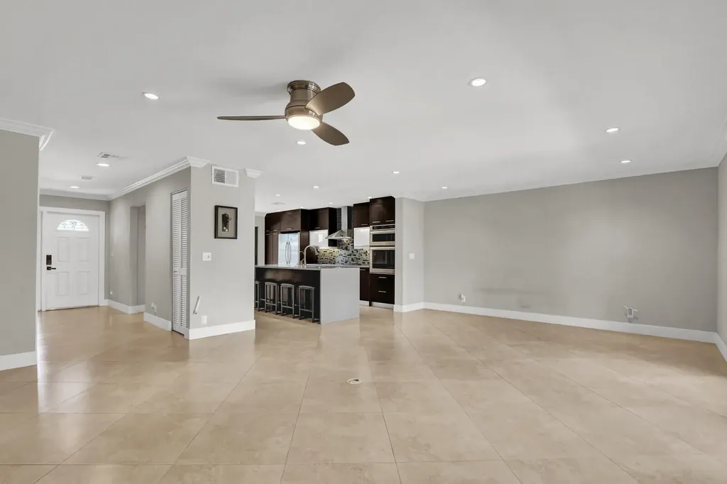 611 NE 12th Terrace Boynton Beach FL 33435