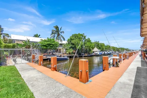 611 NE 12th Terrace Boynton Beach FL 33435