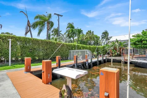 611 NE 12th Terrace Boynton Beach FL 33435