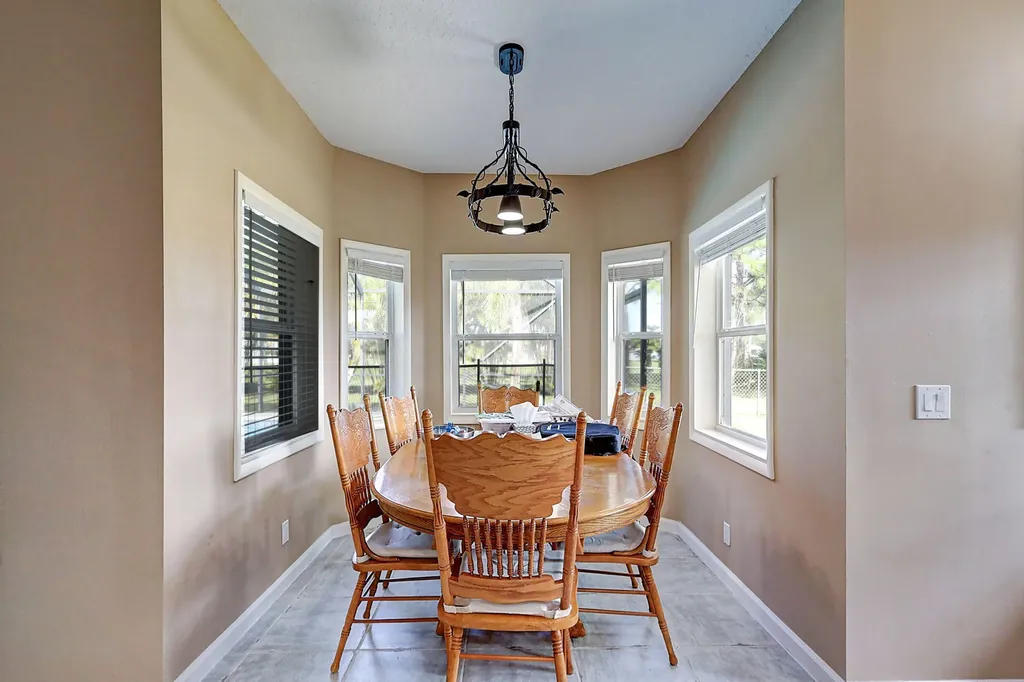 256 SW Ridgecrest Drive Port St Lucie FL 34953