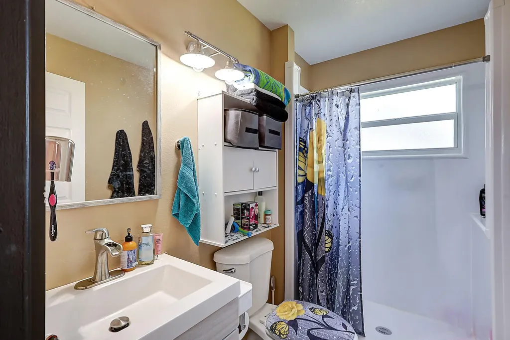 256 SW Ridgecrest Drive Port St Lucie FL 34953