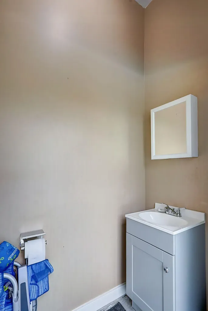 256 SW Ridgecrest Drive Port St Lucie FL 34953