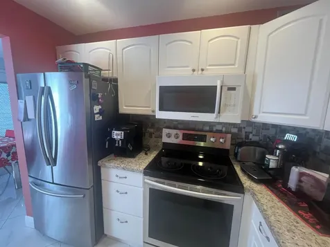 526 Normandy Lane Delray Beach FL 33484