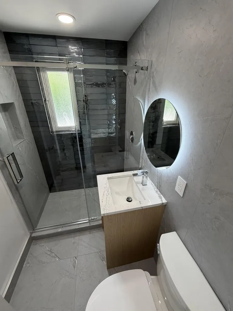204 S Seacrest Circle Delray Beach FL 33444