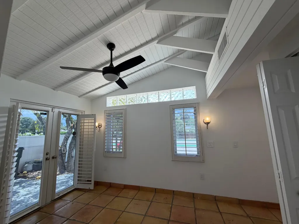 204 S Seacrest Circle Delray Beach FL 33444