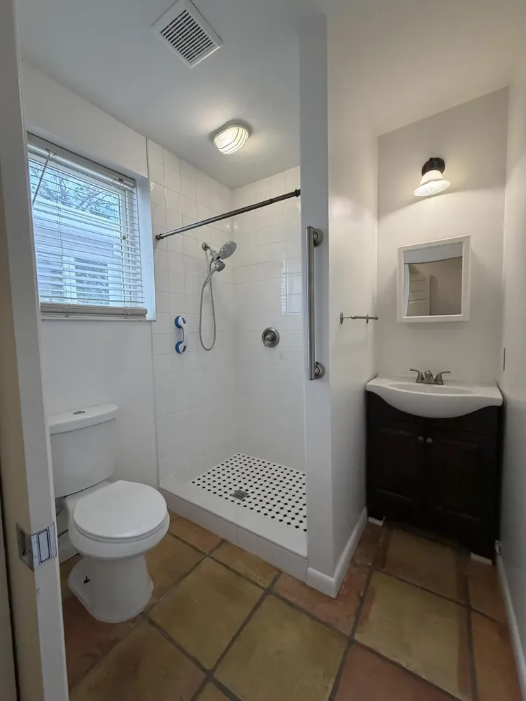 204 S Seacrest Circle Delray Beach FL 33444