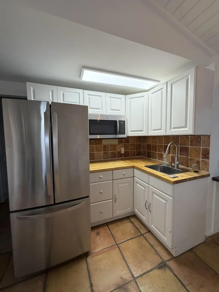 204 S Seacrest Circle Delray Beach FL 33444