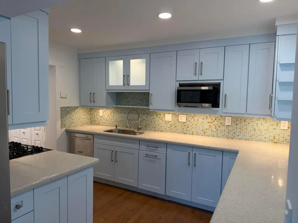 204 S Seacrest Circle Delray Beach FL 33444