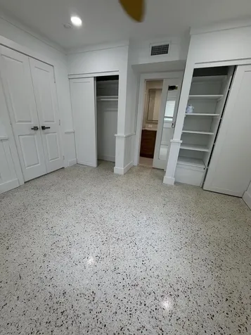 204 S Seacrest Circle Delray Beach FL 33444