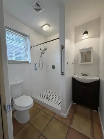 204 S Seacrest Circle Delray Beach FL 33444