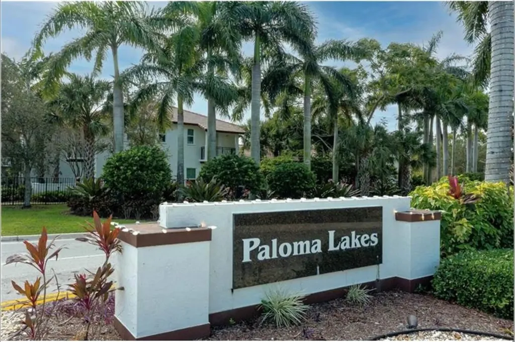 4658 Monarch Way Coconut Creek FL 33073