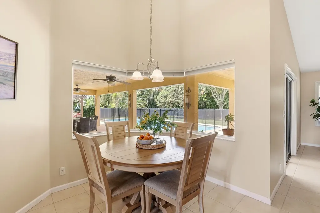 16431 N 77th Trail N Palm Beach Gardens FL 33418