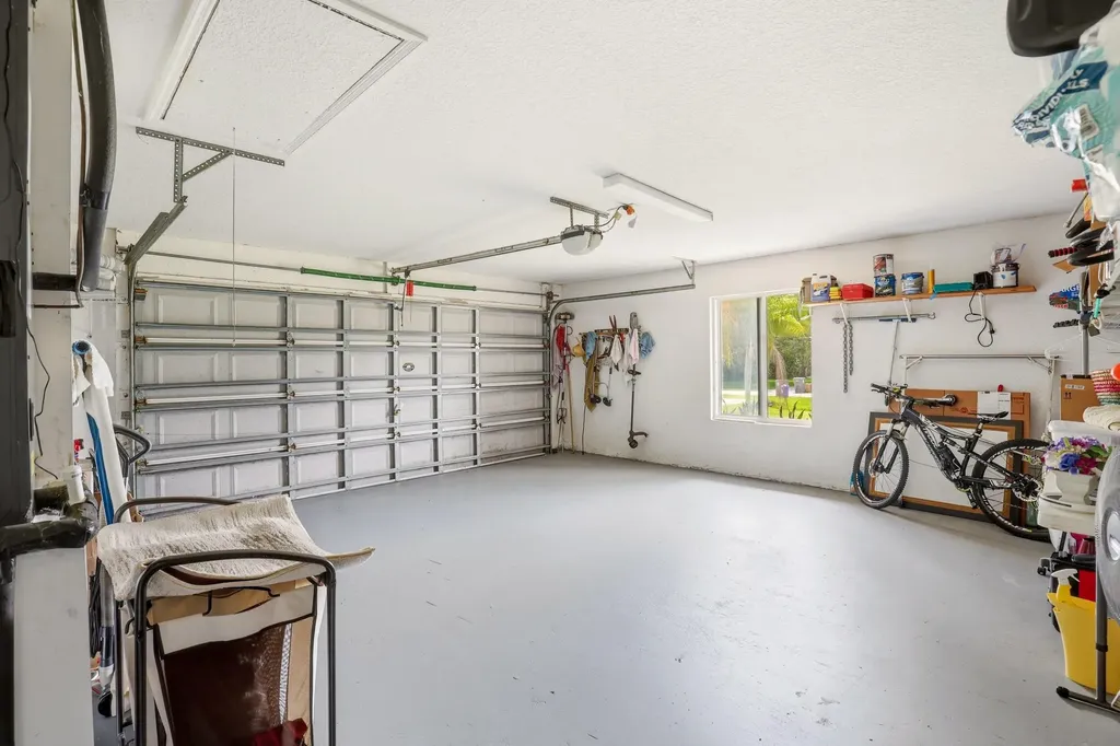 16431 N 77th Trail N Palm Beach Gardens FL 33418