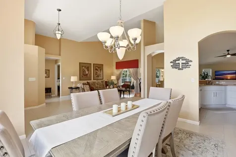 16431 N 77th Trail N Palm Beach Gardens FL 33418