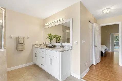 16431 N 77th Trail N Palm Beach Gardens FL 33418