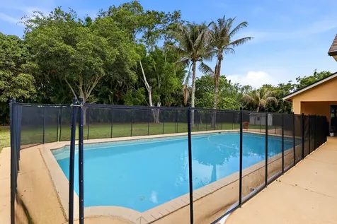 16431 N 77th Trail N Palm Beach Gardens FL 33418