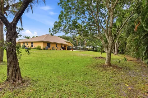 16431 N 77th Trail N Palm Beach Gardens FL 33418