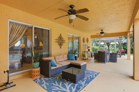16431 N 77th Trail N Palm Beach Gardens FL 33418