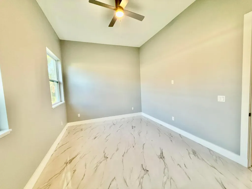 675 NE Moss Rose Place Port St Lucie FL 34983