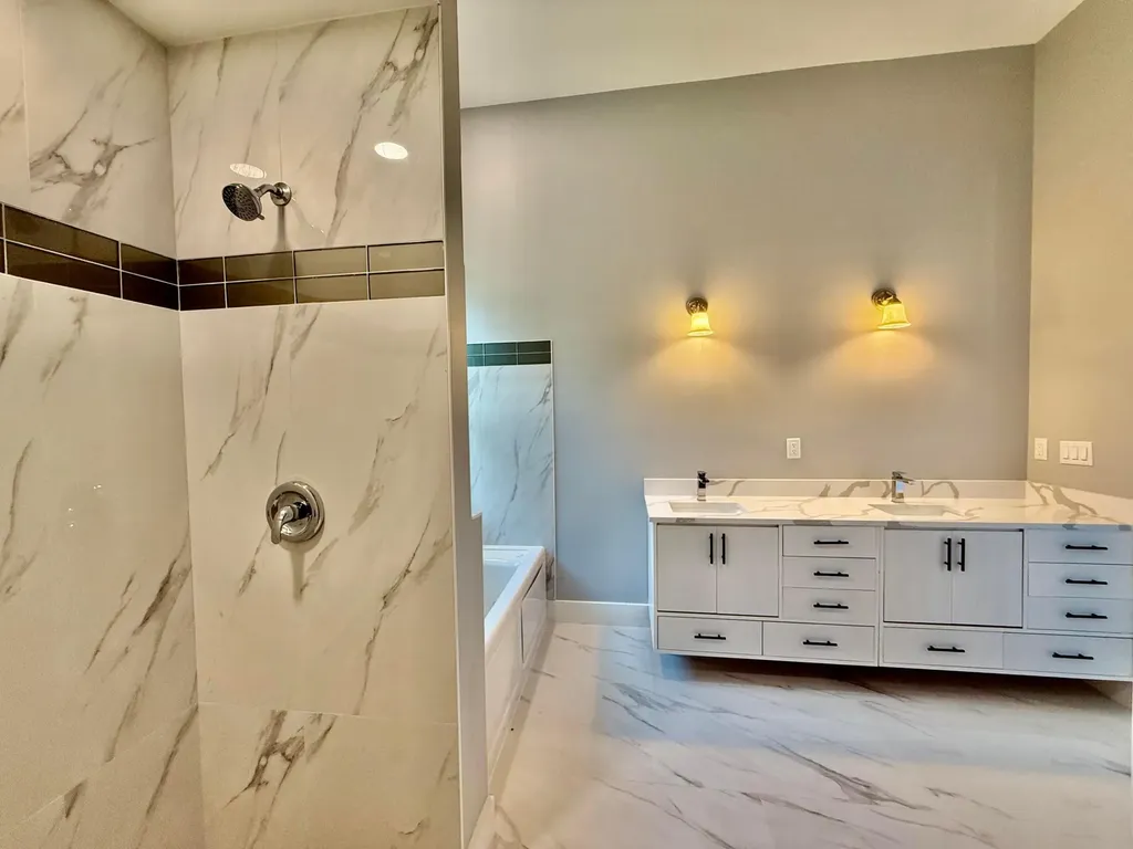675 NE Moss Rose Place Port St Lucie FL 34983