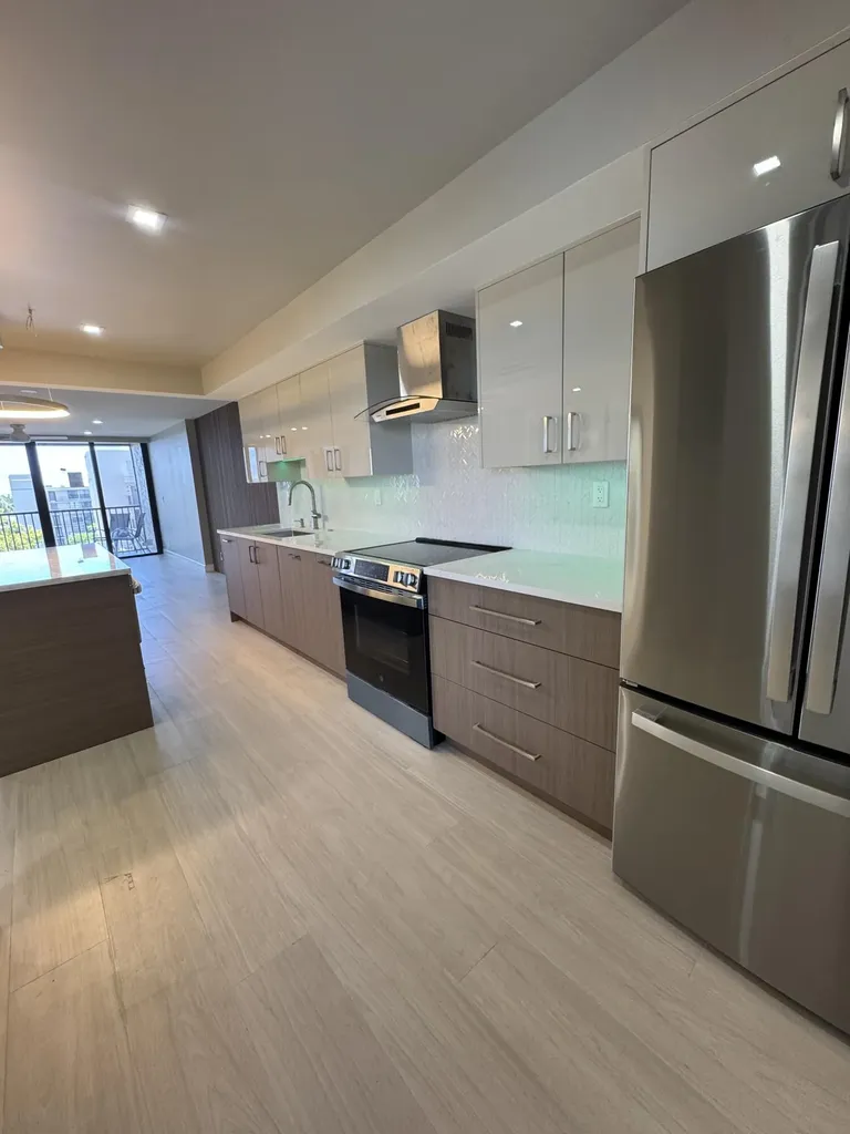 12 Royal Palm Way Boca Raton FL 33432