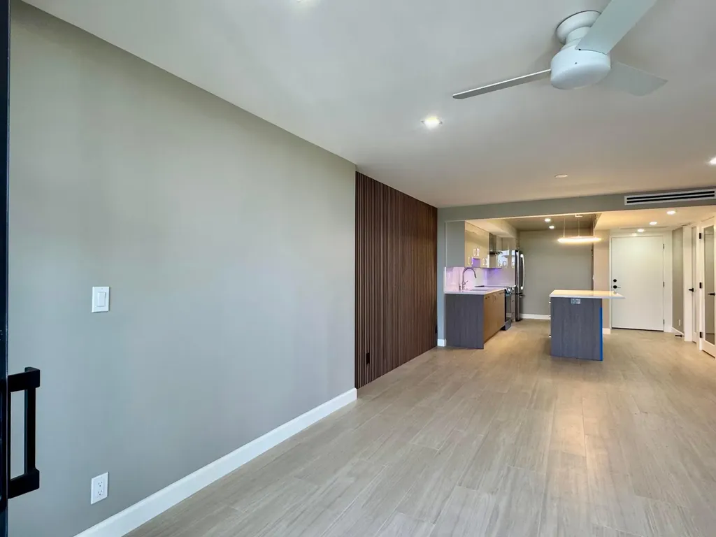 12 Royal Palm Way Boca Raton FL 33432