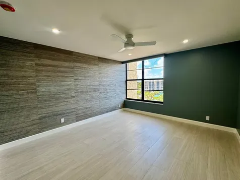 12 Royal Palm Way Boca Raton FL 33432
