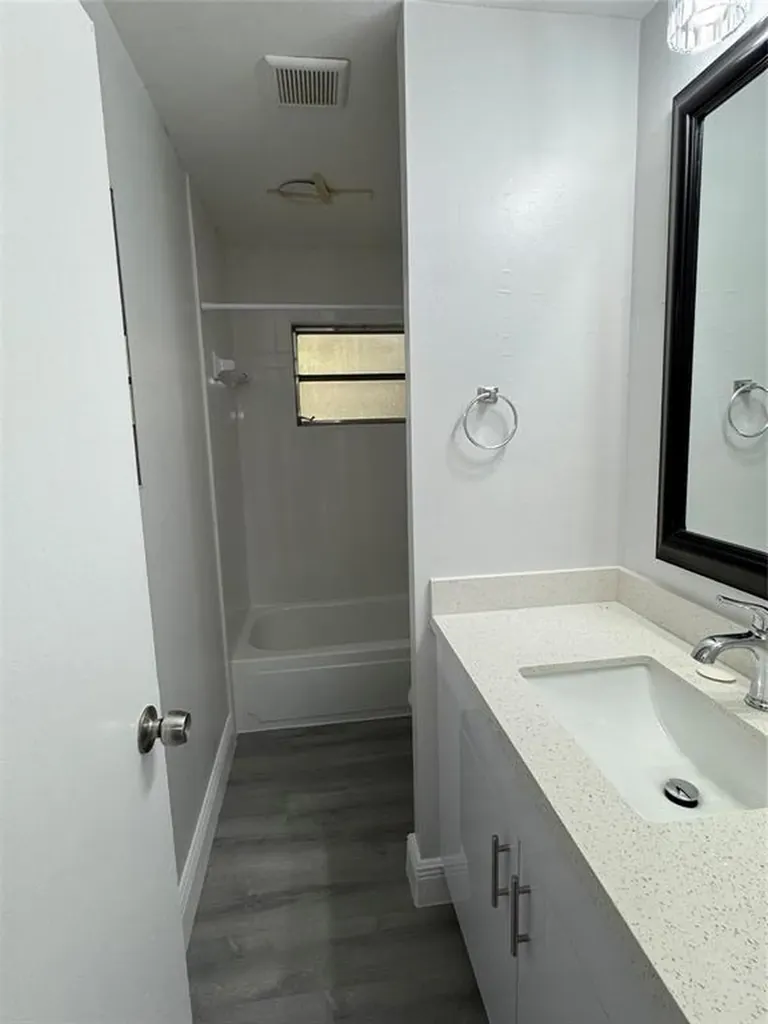 2960 Riverside Drive Coral Springs FL 33065