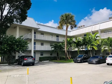 2960 Riverside Drive Coral Springs FL 33065