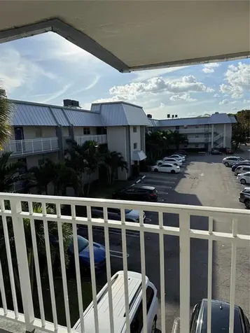 2960 Riverside Drive Coral Springs FL 33065