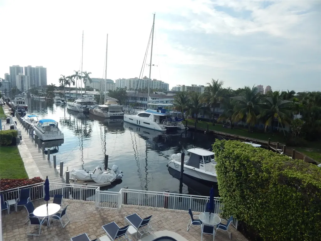 3220 Bayview Drive Fort Lauderdale FL 33306