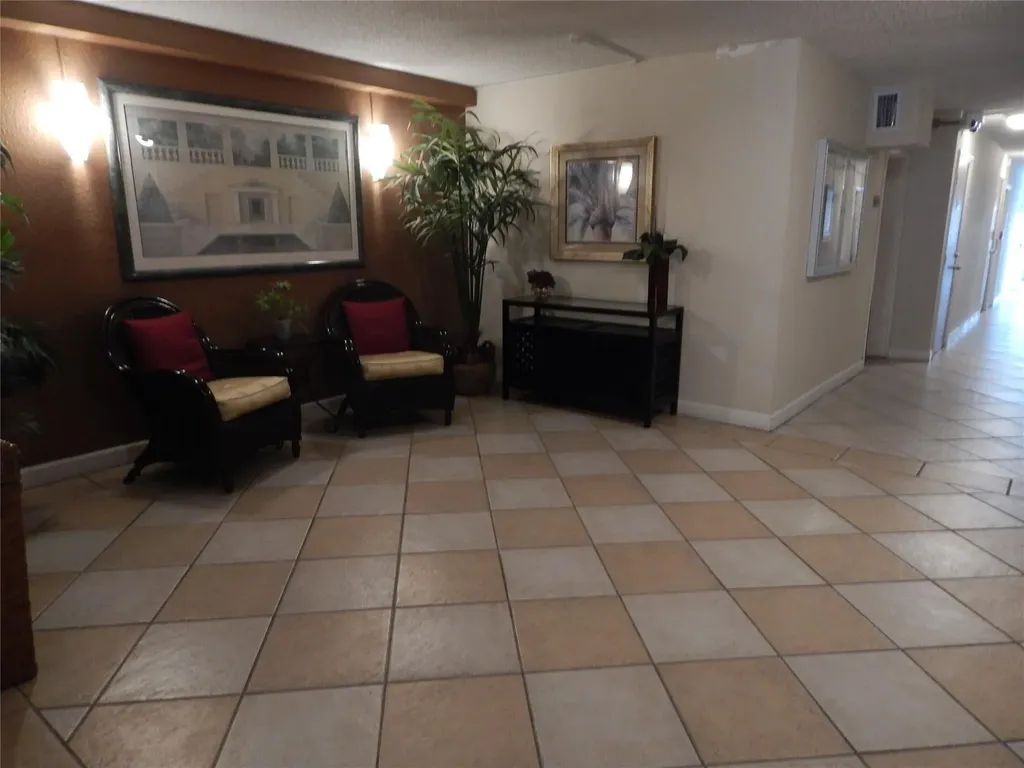 3220 Bayview Drive Fort Lauderdale FL 33306